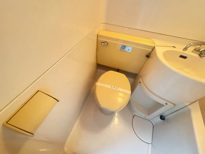 物件内観写真11　(トイレ)