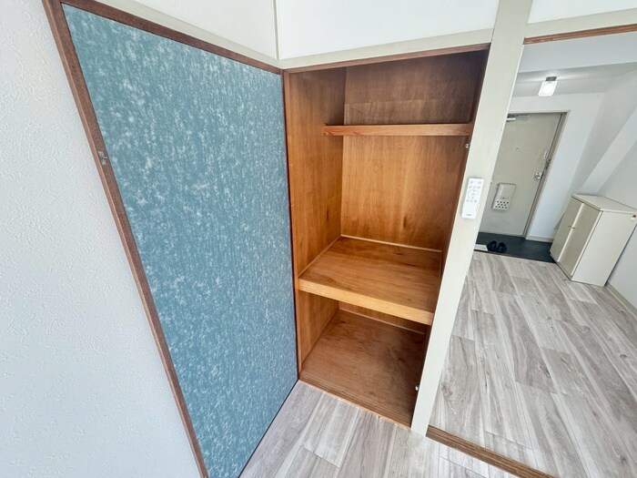 物件内観写真13　(収納)