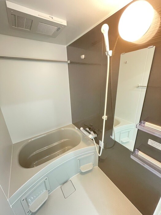 物件内観写真12　(バス／シャワールーム等)