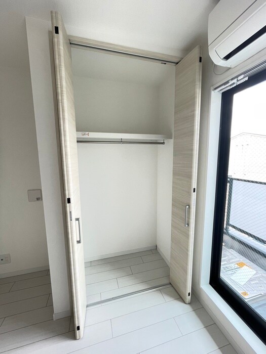 物件内観写真15　(収納)