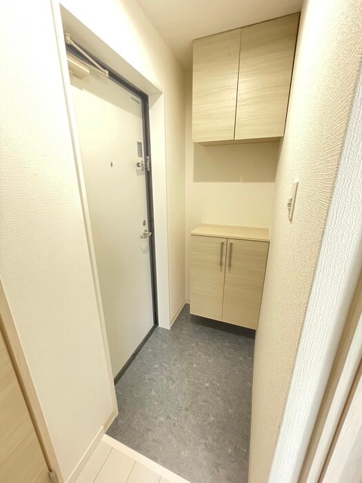 物件内観写真17　(玄関)