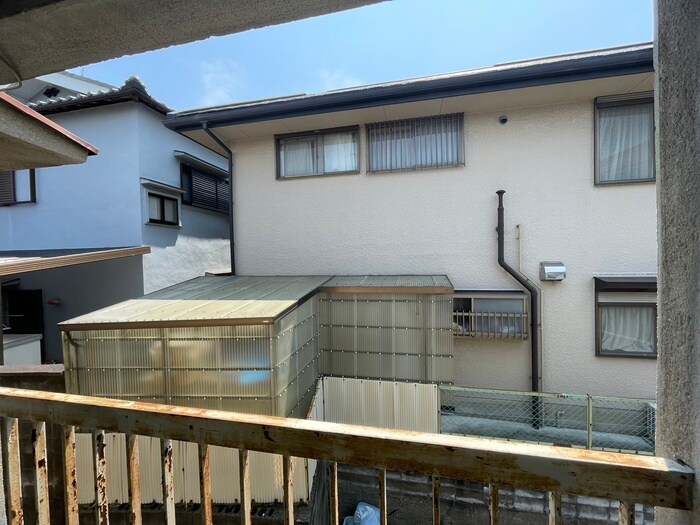 物件内観写真14　(室内からの展望)