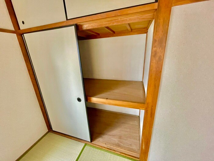 物件内観写真18　(収納)