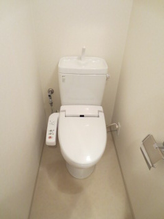 物件内観写真14　(トイレ)