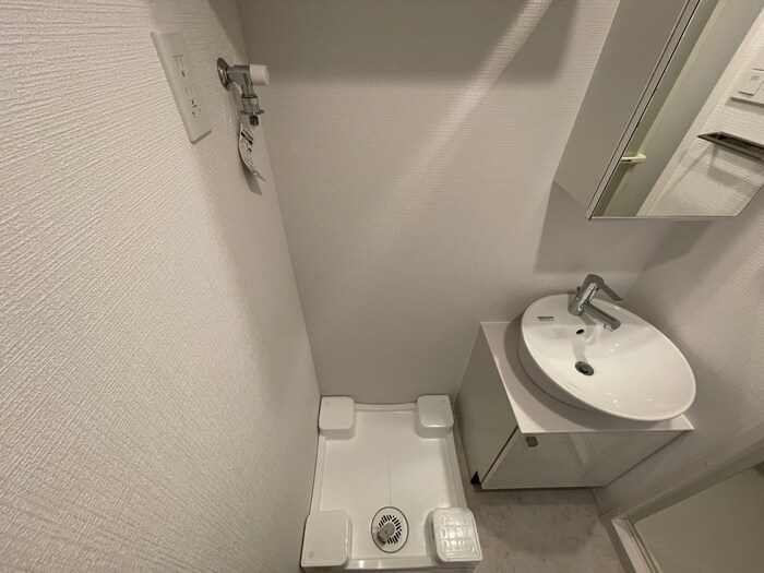 物件内観写真13　(洗濯機置場)