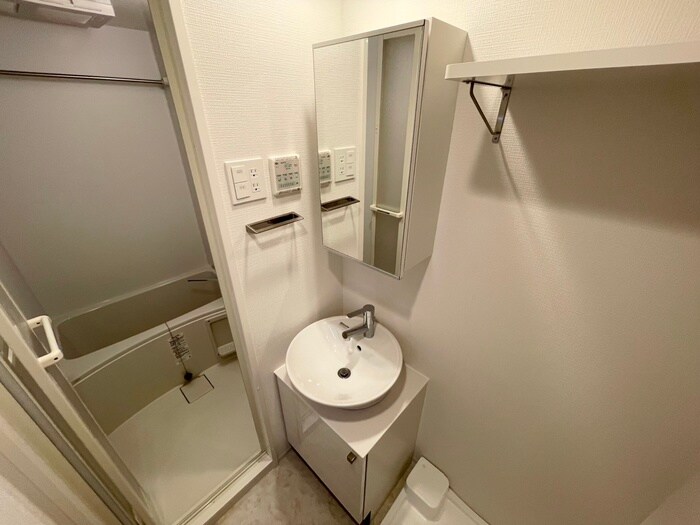 物件内観写真13　(洗面)