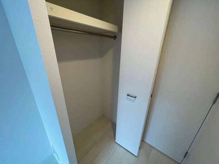 物件内観写真16　(収納)