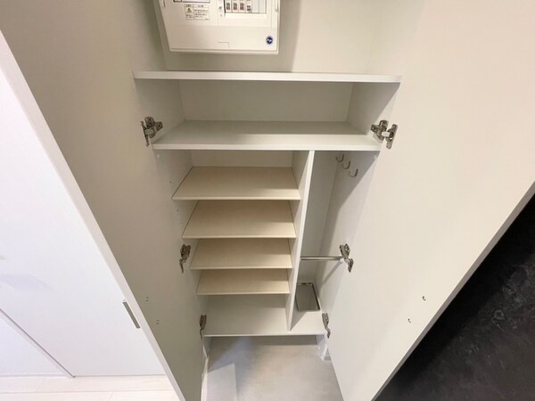 靴箱
