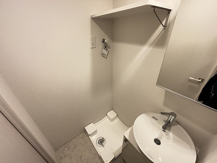 物件内観写真20　(洗濯機置場)