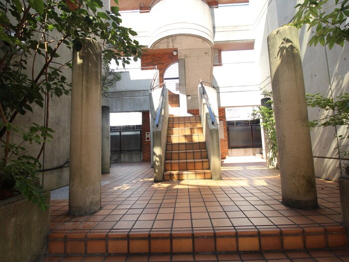 物件外観写真4　(周辺環境)