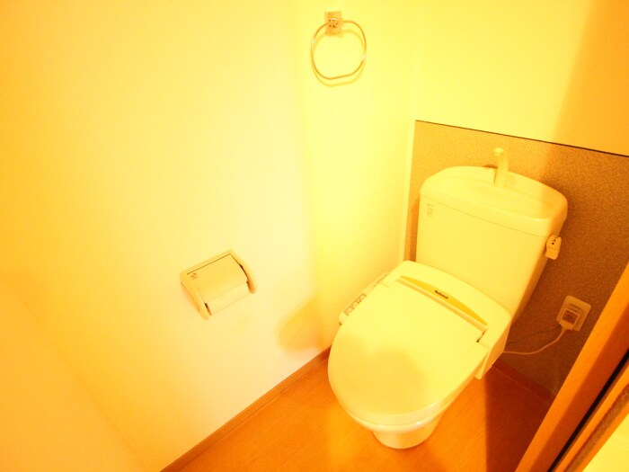 物件内観写真13　(トイレ)