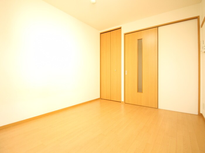 物件内観写真21　(居室)