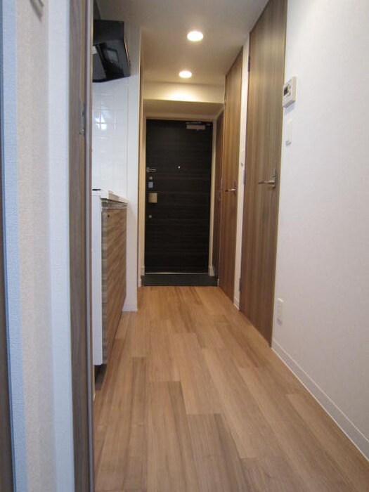 物件内観写真17　(廊下)