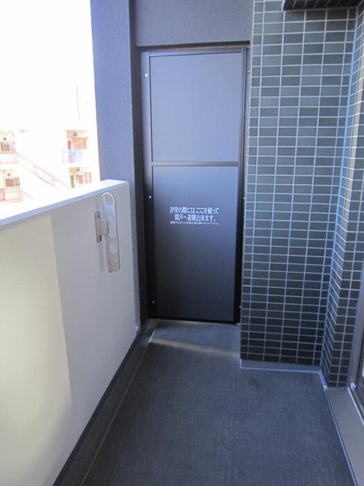 物件内観写真18　(室内からの展望)