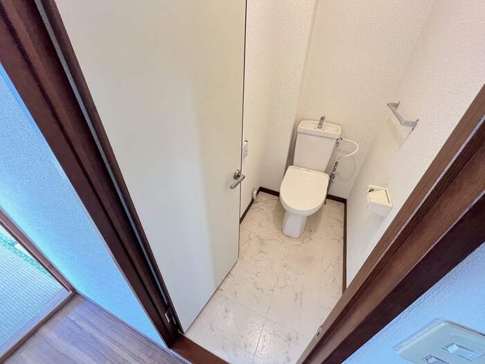 物件内観写真13　(トイレ)