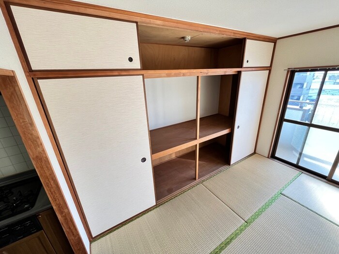 物件内観写真14　(収納)