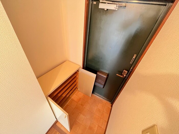 物件内観写真20　(靴箱)