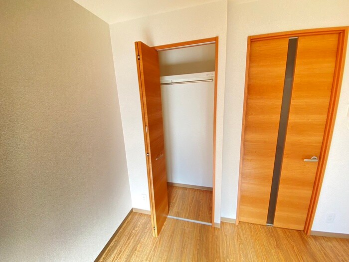 物件内観写真15　(収納)