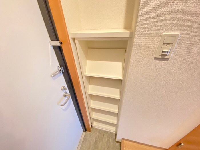 物件内観写真16　(靴箱)