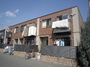 スリ－タウンＢ外観写真