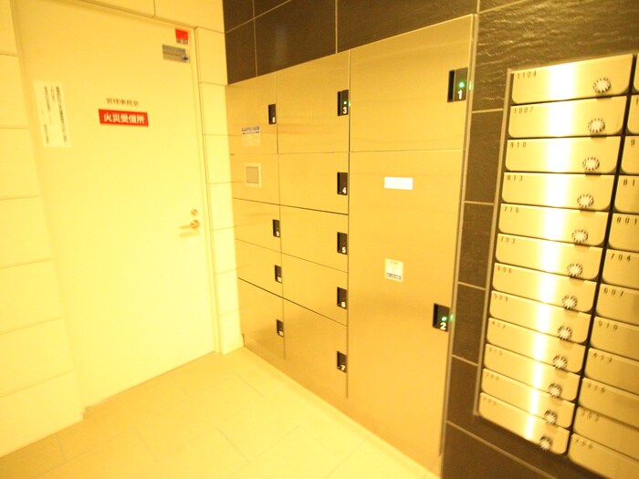 物件外観写真4　(建物設備)