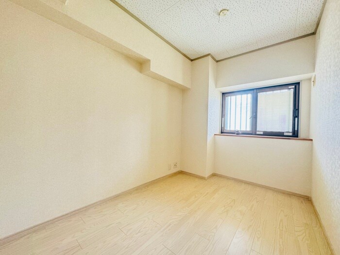 物件内観写真21　(居室)