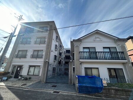 ロイヤルハイツ白川外観写真