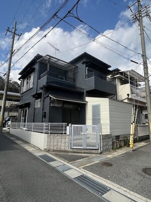 八幡清水井貸家外観写真