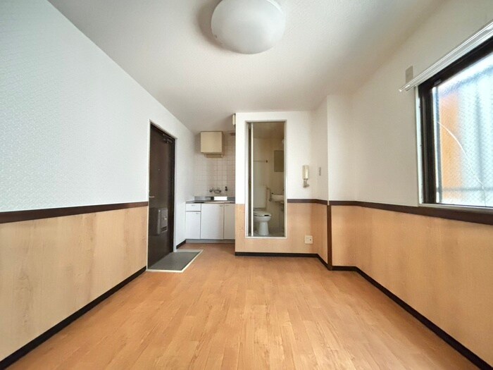 物件内観写真9　(居室)