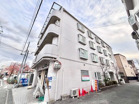 楽友コーポ３号館外観写真