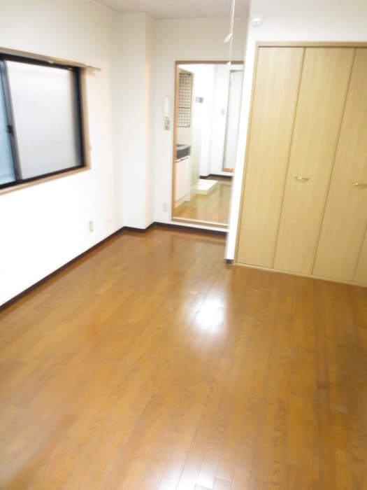 物件内観写真6　(居室)