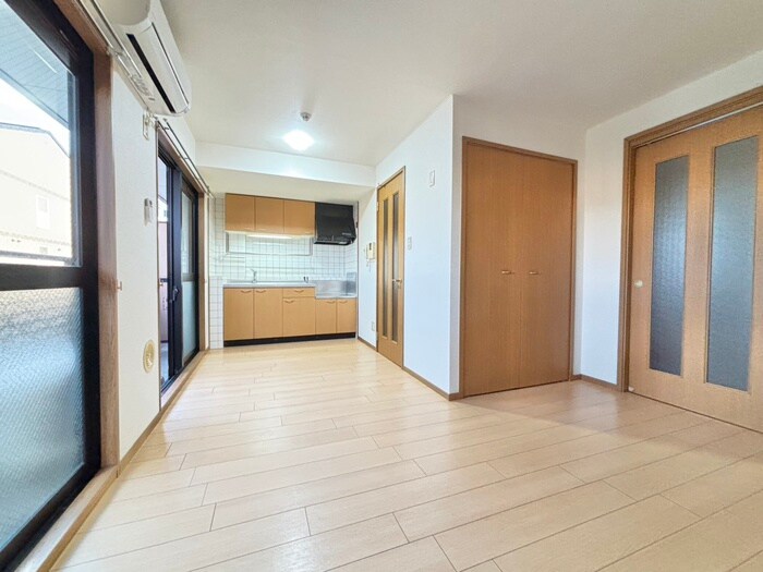 物件内観写真7　(居室)