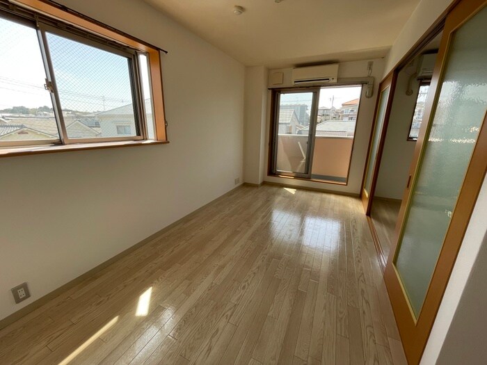 物件内観写真11　(居室)