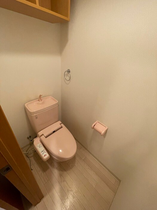 物件内観写真14　(トイレ)