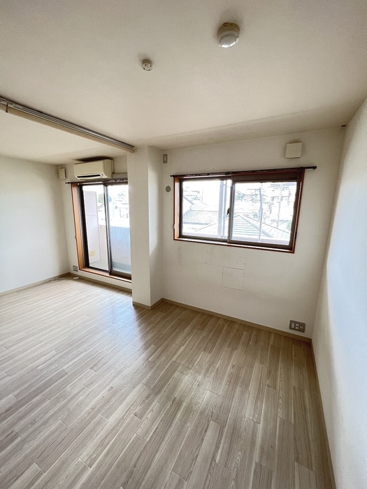 物件内観写真14　(居室)