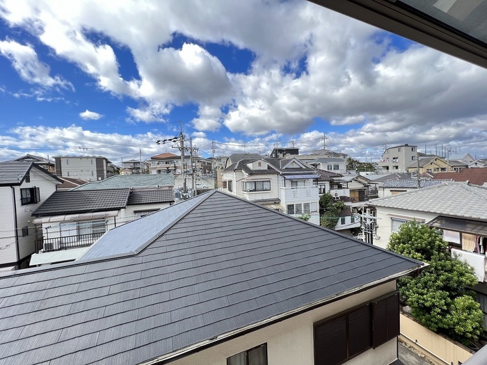 物件内観写真22　(室内からの展望)