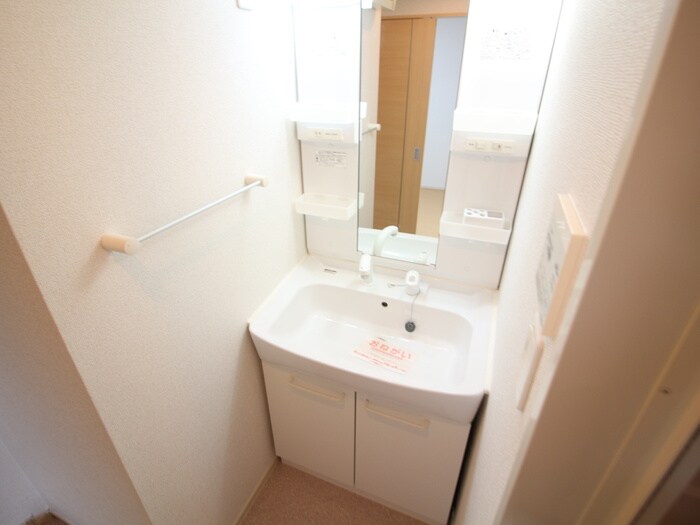 物件内観写真14　(洗面)