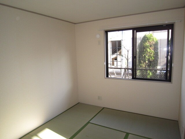 物件内観写真6　(居室)