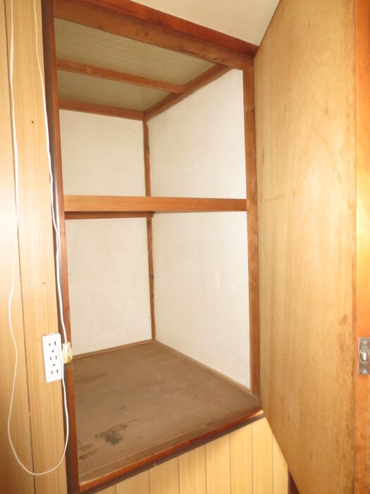 物件内観写真7　(収納)