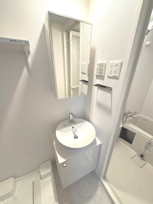 物件内観写真9　(洗面)