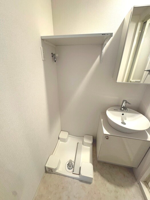 物件内観写真11　(洗濯機置場)