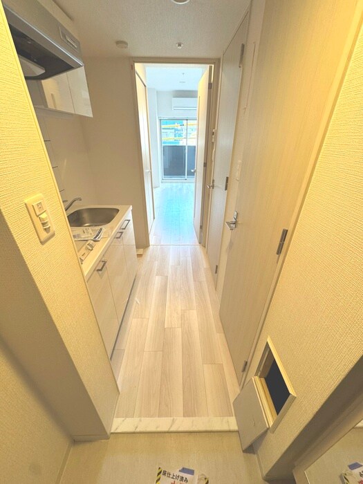 物件内観写真14　(廊下)