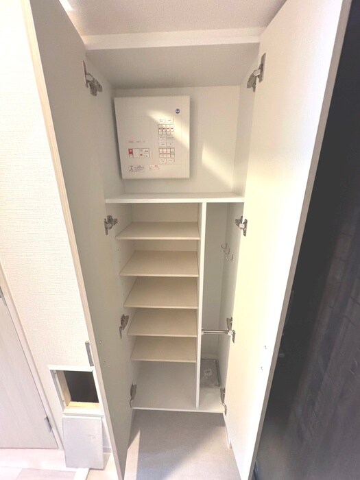 物件内観写真17　(靴箱)