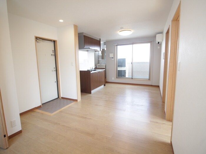 物件内観写真8　(内観写真)