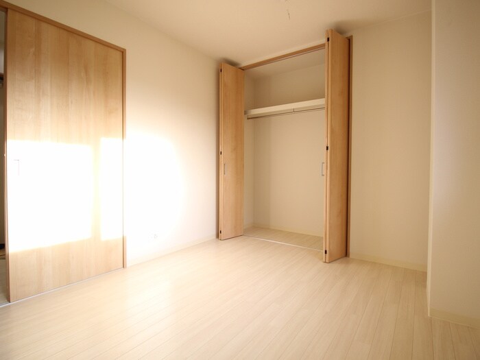 物件内観写真12　(居室)