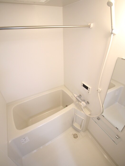 物件内観写真13　(バス／シャワールーム等)