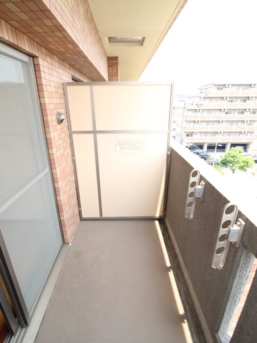 物件内観写真16　(ベランダ・バルコニー)