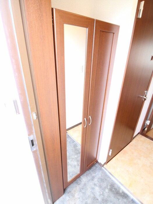 物件内観写真20　(玄関)