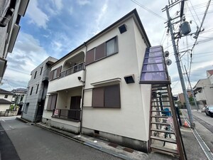 月見山おかがわハイツ外観写真