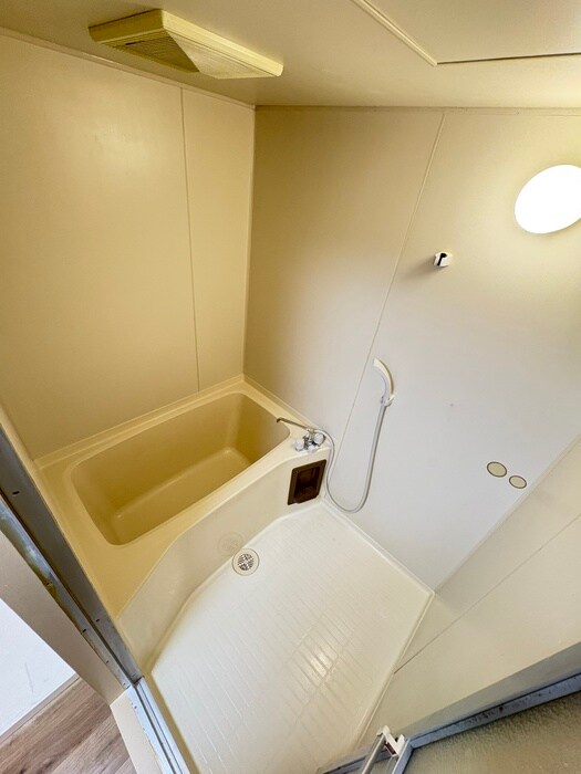 物件内観写真10　(バス／シャワールーム等)